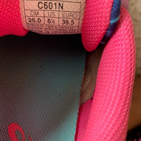 ASICS foams - Picture 5 of 5